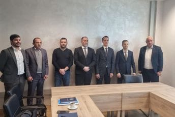 Potencijalni investitor u Željezaru u Švedskoj zapošljava šest ljudi Potencijalni investitor u Željezaru u Švedskoj zapošljava šest ljudi