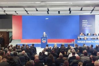 Knežević: Da se pomire pravoslavni Srbi i Crnogorci Knežević: Da se pomire pravoslavni Srbi i Crnogorci