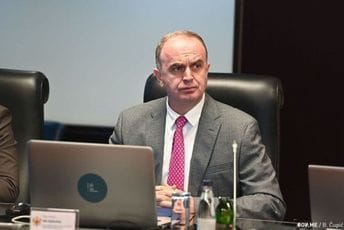 Đeljošaj čestitao Živkoviću: DPS potrebna Crnoj Gori