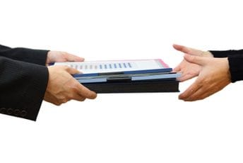 Nije Skaj što mu zbore, no ogledalo Crne Gore Nije Skaj što mu zbore, no ogledalo Crne Gore