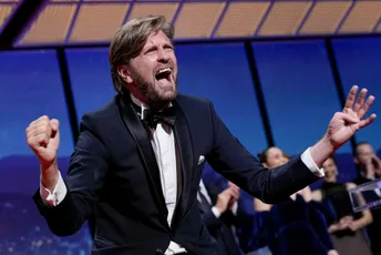 Estlund: “Barbie” je cinizam, puki marketing i ilustracija ludila u kojem živimo Estlund: “Barbie” je cinizam, puki marketing i ilustracija ludila u kojem živimo