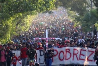 Meksiko: Hiljade migranata krenulo ka granici sa SAD Meksiko: Hiljade migranata krenulo ka granici sa SAD