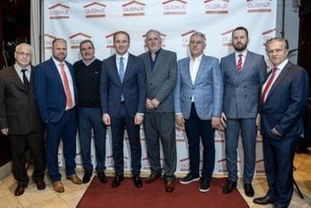 Šehović se u Njujorku sastao sa predstavnicima dijaspore Šehović se u Njujorku sastao sa predstavnicima dijaspore