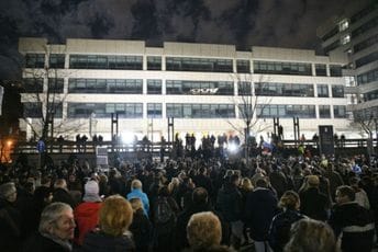 U Beogradu održan deveti protest opozicije zbog izborne krađe U Beogradu održan deveti protest opozicije zbog izborne krađe