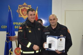 Nagrađeni najbolji službenici OB Nikšić Nagrađeni najbolji službenici OB Nikšić