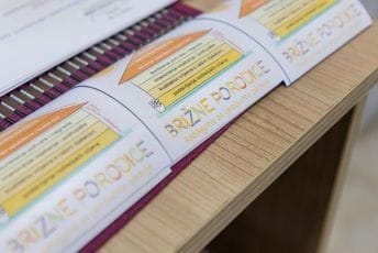 U okviru programa "Brižne porodice" roditelji osnaženi za uspješno roditeljstvo U okviru programa "Brižne porodice" roditelji osnaženi za uspješno roditeljstvo