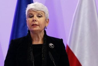 Bivša premijerka Hrvatske poručila Tepić: Prekinite štrajk, on želi da patite Bivša premijerka Hrvatske poručila Tepić: Prekinite štrajk, on želi da patite