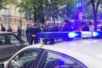 Potvrđena optužnica protiv roditelja dječaka ubice iz „Ribnikara“ Potvrđena optužnica protiv roditelja dječaka ubice iz „Ribnikara“