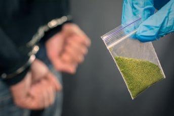 Poražavajuća statistika: Kokain i marihuana najjeftiniji u Crnoj Gori, dostupni na svakom koraku