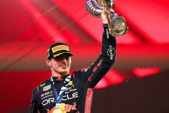 Trostrukom prvaku Formule 1 odbili da iznajme Mercedesovo vozilo Trostrukom prvaku Formule 1 odbili da iznajme Mercedesovo vozilo