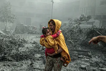 Ovo je bila godina velikih stradanja: Ovako je izgledala na radovima fotografa (FOTO) Ovo je bila godina velikih stradanja: Ovako je izgledala na radovima fotografa (FOTO)