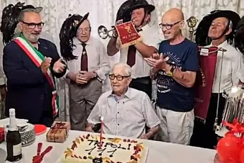 U novogodišnjoj noći preminuo najstariji čovjek u Italiji, imao je 111 godina U novogodišnjoj noći preminuo najstariji čovjek u Italiji, imao je 111 godina