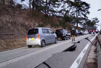 Vlasti u Japanu pozivaju na hitnu evakuaciju, izdato upozorenje na veliki cunami Vlasti u Japanu pozivaju na hitnu evakuaciju, izdato upozorenje na veliki cunami