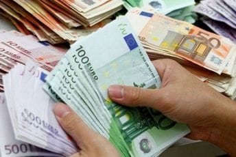Monstat: Ekonomija Crne Gore usporava, ali rastu plate i broj zaposlenih