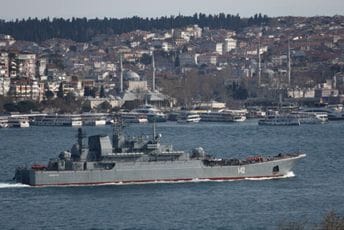 Ankara ne dozvoljava minolovcima da uplove u Crno more Ankara ne dozvoljava minolovcima da uplove u Crno more