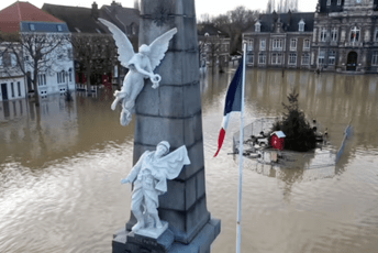 Ekstremne poplave i temperaturni minusi u Evropi se nastavljaju Ekstremne poplave i temperaturni minusi u Evropi se nastavljaju