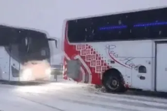 Lančani sudar u Turskoj, dvije osobe stradale Lančani sudar u Turskoj, dvije osobe stradale