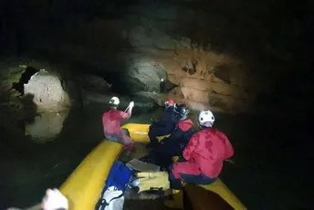 Slovenija: Počinje evakuacija zarobljenih u pećini Križna jama