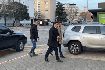 Abazović o slučaju Tunel: Iznio sam dvije glavne teorije, korisne su kao putokaz Abazović o slučaju Tunel: Iznio sam dvije glavne teorije, korisne su kao putokaz