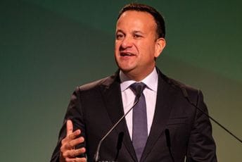 Irski premijer sjutra u zvaničnoj posjeti Crnoj Gori Irski premijer sjutra u zvaničnoj posjeti Crnoj Gori