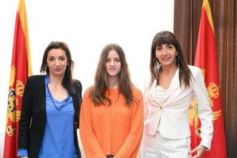 Jakšić-Stojanović: Lara je dokaz da su djeca talentovana, naš zadatak je da omogućimo njihov dalji napredak Jakšić-Stojanović: Lara je dokaz da su djeca talentovana, naš zadatak je da omogućimo njihov dalji napredak