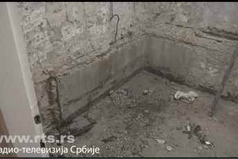Beograd: Renovirao kupatilo i ispod kade našao – glavni strujni vod za cijelu zgradu