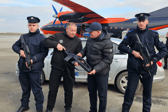 Kosovski ministar: Sve policijske patrole biće opremljene dugim cijevima Kosovski ministar: Sve policijske patrole biće opremljene dugim cijevima