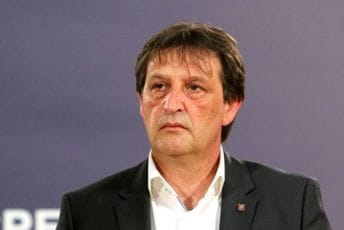 Gašić: Da li se Svečlja plaši srpskog naroda? Gašić: Da li se Svečlja plaši srpskog naroda?