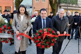 Đurašković: Kruška i Hodžić simbol borbe i bunta; Radunović: Na njihovim grobovima iznikla sloboda i nezavisnost Đurašković: Kruška i Hodžić simbol borbe i bunta; Radunović: Na njihovim grobovima iznikla sloboda i nezavisnost