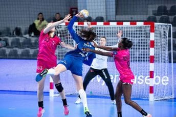 Ugašena i posljednja nada: 'Plave' nemoćne u napadu, bodove iz Podgorice odnio i Debrecin Ugašena i posljednja nada: 'Plave' nemoćne u napadu, bodove iz Podgorice odnio i Debrecin