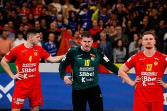 Simić u suzama: Prvenstvo nije gotovo, do kraja na glavu kako samo i umijemo! Simić u suzama: Prvenstvo nije gotovo, do kraja na glavu kako samo i umijemo!