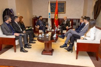 Radulović: Uskoro izmjene u Odboru direktora Aerodroma Crne Gore Radulović: Uskoro izmjene u Odboru direktora Aerodroma Crne Gore