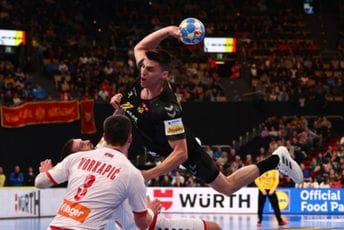 Grbović nam je u posljednjoj sekundi donio pobjedu: Crna Gora bolja od Srbije, grupu završavamo na trećem mjestu Grbović nam je u posljednjoj sekundi donio pobjedu: Crna Gora bolja od Srbije, grupu završavamo na trećem mjestu