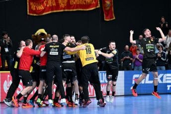 Pogledajte kako je naša reprezentacija u posljednjoj sekundi stigla do pobjede (VIDEO) Pogledajte kako je naša reprezentacija u posljednjoj sekundi stigla do pobjede (VIDEO)