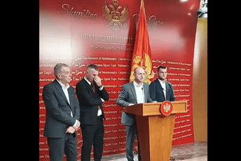 Knežević: Spajić da se uključi u pregovore o razgraničenju ili će DNP napustiti koaliciju u Podgorici Knežević: Spajić da se uključi u pregovore o razgraničenju ili će DNP napustiti koaliciju u Podgorici