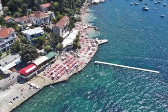 Zakupci plaža u Herceg Novom negoduju zbog najavljenog povećanja cijena Zakupci plaža u Herceg Novom negoduju zbog najavljenog povećanja cijena