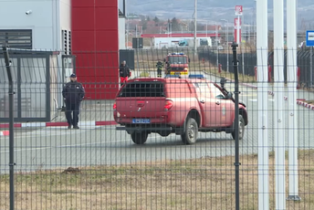 Novo trovanje radnika u aleksinačkoj fabrici u Srbiji Novo trovanje radnika u aleksinačkoj fabrici u Srbiji