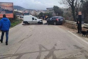 Za dan 20 udesa, četiri osobe povrijeđene Za dan 20 udesa, četiri osobe povrijeđene