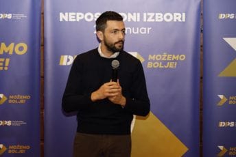 Živković u Kotoru: Članovi naše partije, brojni mladi koji joj pristupaju, daju novi impuls i svježu energiju DPS-u Živković u Kotoru: Članovi naše partije, brojni mladi koji joj pristupaju, daju novi impuls i svježu energiju DPS-u