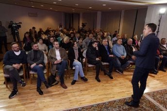 Održana tribina u Herceg Novom: DPS temelj i vezivno tkivo građanske Crne Gore Održana tribina u Herceg Novom: DPS temelj i vezivno tkivo građanske Crne Gore