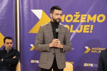 Živković u Budvi: Crnu Goru moramo vratiti u kolosjek normalnosti Živković u Budvi: Crnu Goru moramo vratiti u kolosjek normalnosti