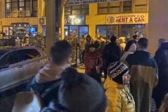 Rusi u našoj državi masovno daju potpise podrške Putinovom oponentu na predstojećim izborima Rusi u našoj državi masovno daju potpise podrške Putinovom oponentu na predstojećim izborima