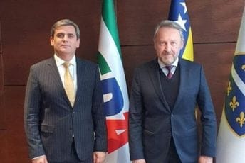 Ibrahimović sa Izetbegovićem: Razgovarano o jačanju veza Ibrahimović sa Izetbegovićem: Razgovarano o jačanju veza