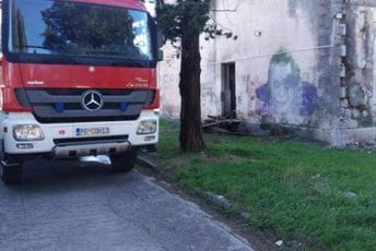 Gorjela zgrada na prostoru bivše kasarne "Morača"; Blečić: Neko je pokušao da zapali objekat Gorjela zgrada na prostoru bivše kasarne "Morača"; Blečić: Neko je pokušao da zapali objekat