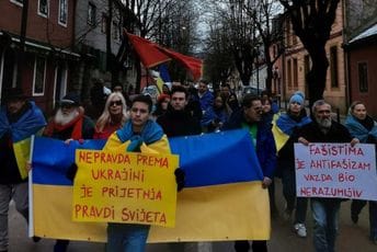 Śutra šetnja za Ukrajinu na Cetinju: Uprkos iscrpljujućem ratu, ukrajinski duh otpora se ne predaje i istrajava