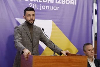 Živković u Tuzima: Reforme u DPS-u donose i nov pristup politici - reorganizaciju i stalnu komunikaciju sa građanima Živković u Tuzima: Reforme u DPS-u donose i nov pristup politici - reorganizaciju i stalnu komunikaciju sa građanima