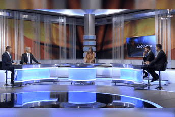 Rakočević o "plavoj svesci": Nadležni da iniciraju smjenu Šukovića; Adžić: Opasan plan kojim se targetiraju ljudi koji se bore protiv organizovanog kriminala Rakočević o "plavoj svesci": Nadležni da iniciraju smjenu Šukovića; Adžić: Opasan plan kojim se targetiraju ljudi koji se bore protiv organizovanog kriminala