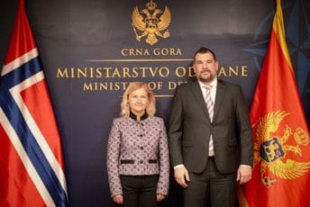 Krapović sa Melsom: Crna Gora i Kraljevina Norveška spremne za produbljivanje saradnje u oblasti odbrane Krapović sa Melsom: Crna Gora i Kraljevina Norveška spremne za produbljivanje saradnje u oblasti odbrane