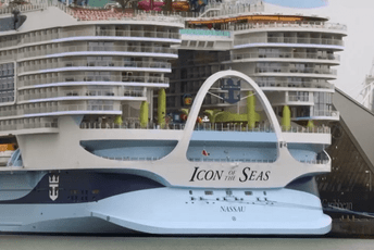 Najveći kruzer na svijetu kreće na svoje prvo putovanje Najveći kruzer na svijetu kreće na svoje prvo putovanje