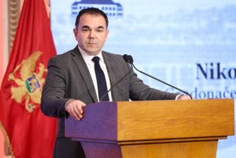 Đurašković: Cetinje kao grad heroj vazda će biti otvoreno za Tita